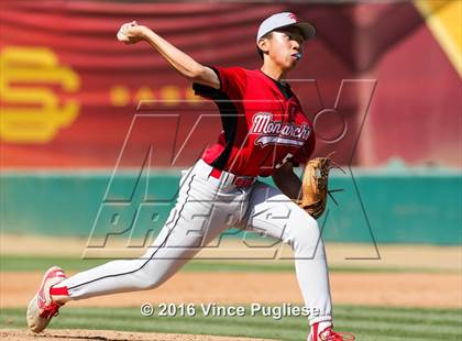 Thumbnail 1 in Los Angeles CES vs. Harbor Teacher (CIF L.A. City Section D3 Final) photogallery.