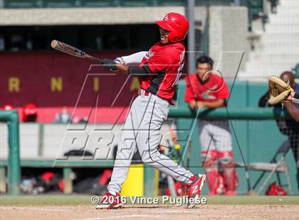 Thumbnail 2 in Los Angeles CES vs. Harbor Teacher (CIF L.A. City Section D3 Final) photogallery.