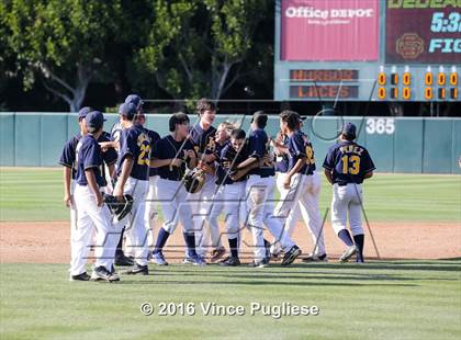 Thumbnail 2 in Los Angeles CES vs. Harbor Teacher (CIF L.A. City Section D3 Final) photogallery.