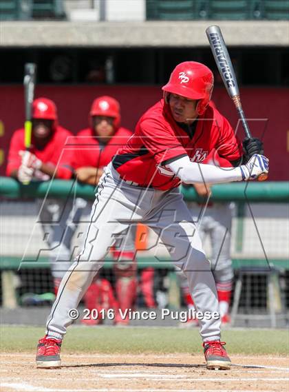 Thumbnail 1 in Los Angeles CES vs. Harbor Teacher (CIF L.A. City Section D3 Final) photogallery.