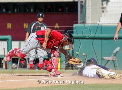 Thumbnail 3 in Los Angeles CES vs. Harbor Teacher (CIF L.A. City Section D3 Final) photogallery.