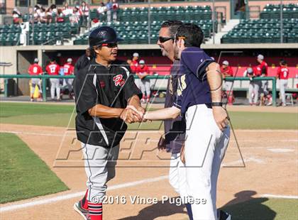 Thumbnail 3 in Los Angeles CES vs. Harbor Teacher (CIF L.A. City Section D3 Final) photogallery.