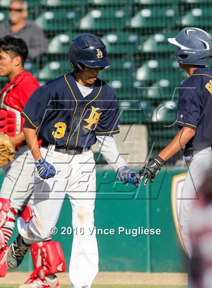 Thumbnail 2 in Los Angeles CES vs. Harbor Teacher (CIF L.A. City Section D3 Final) photogallery.