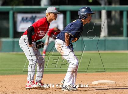 Thumbnail 2 in Los Angeles CES vs. Harbor Teacher (CIF L.A. City Section D3 Final) photogallery.