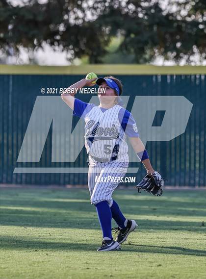 Thumbnail 2 in Clovis High @ Clovis North (CIF Central Section D1 Championship) photogallery.