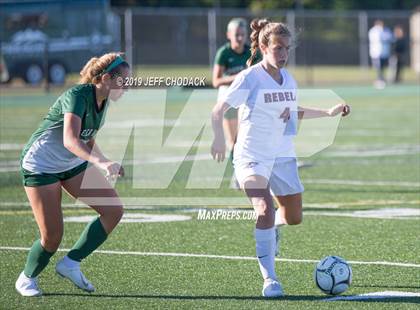 Thumbnail 3 in New Fairfield @ New Milford photogallery.