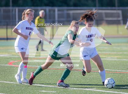 Thumbnail 3 in New Fairfield @ New Milford photogallery.