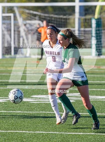 Thumbnail 3 in New Fairfield @ New Milford photogallery.