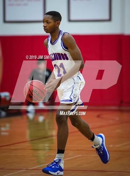 Thumbnail 2 in Volcano Vista vs. Las Cruces (Joe Armijo Basketball Classic) photogallery.