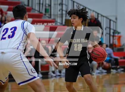 Thumbnail 1 in Volcano Vista vs. Las Cruces (Joe Armijo Basketball Classic) photogallery.