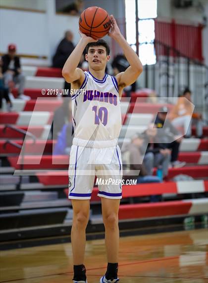 Thumbnail 1 in Volcano Vista vs. Las Cruces (Joe Armijo Basketball Classic) photogallery.