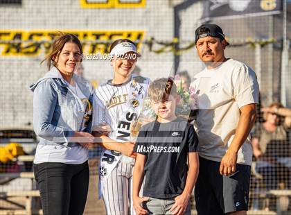 Thumbnail 3 in Gadsden @ Alamogordo photogallery.