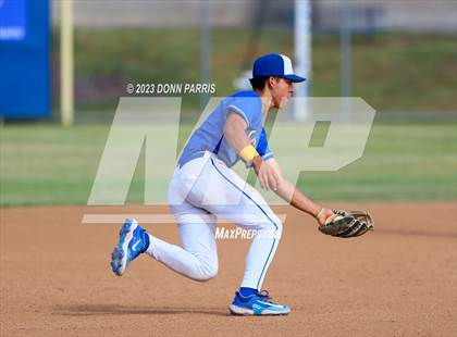 Thumbnail 3 in Charter Oak @ San Dimas photogallery.