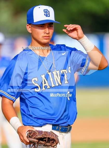 Thumbnail 2 in Charter Oak @ San Dimas photogallery.