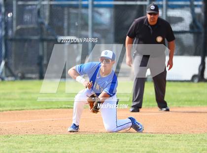 Thumbnail 1 in Charter Oak @ San Dimas photogallery.