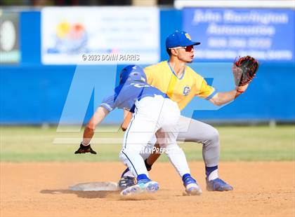 Thumbnail 1 in Charter Oak @ San Dimas photogallery.