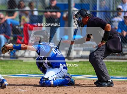 Thumbnail 1 in Charter Oak @ San Dimas photogallery.