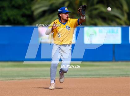 Thumbnail 3 in Charter Oak @ San Dimas photogallery.