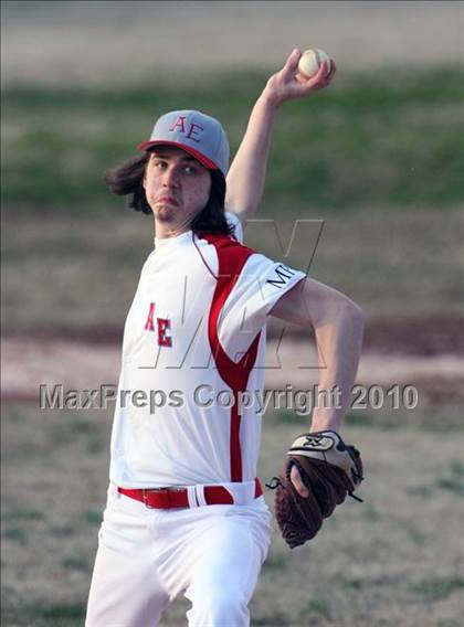 Thumbnail 1 in Austin-East vs Oneida photogallery.