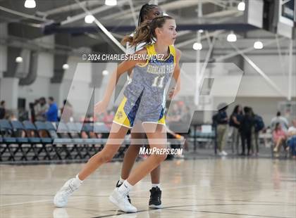 Thumbnail 1 in Highland Park vs Brenham (Texas Association of Basketball Coaches Showcase) photogallery.