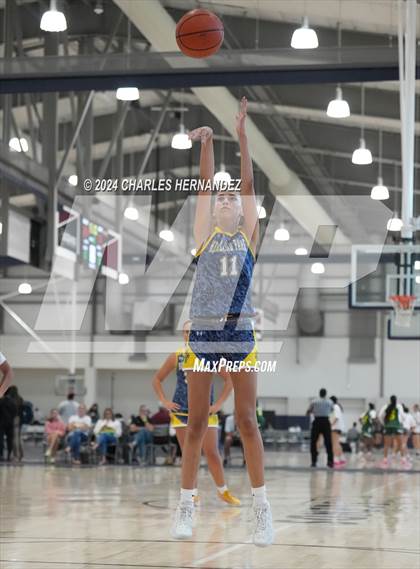 Thumbnail 3 in Highland Park vs Brenham (Texas Association of Basketball Coaches Showcase) photogallery.