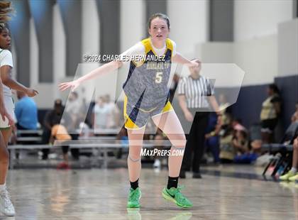 Thumbnail 2 in Highland Park vs Brenham (Texas Association of Basketball Coaches Showcase) photogallery.