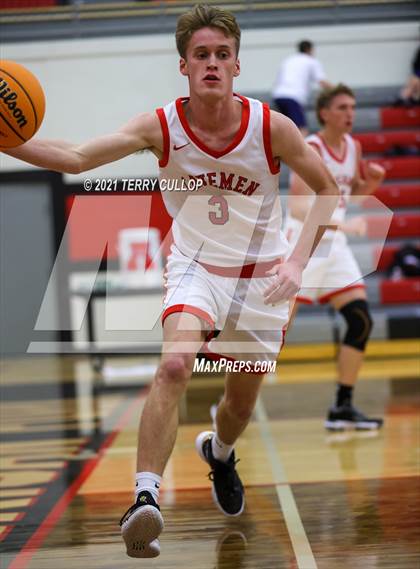 Thumbnail 3 in Taylorsville @ American Fork photogallery.