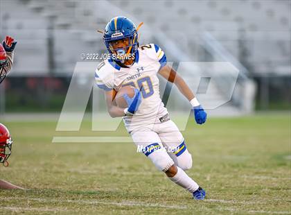 Thumbnail 2 in Oscar Smith vs Grassfield photogallery.