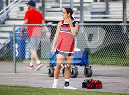 Thumbnail 2 in Oscar Smith vs Grassfield photogallery.