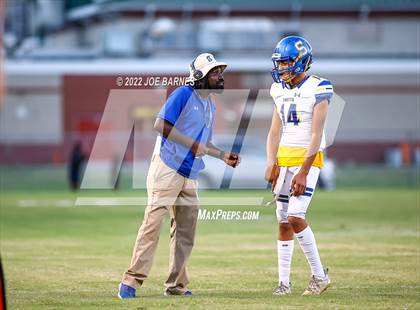 Thumbnail 3 in Oscar Smith vs Grassfield photogallery.
