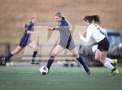 Thumbnail 2 in  Royal Oak @ Stoney Creek photogallery.