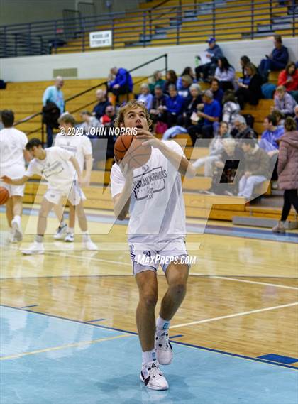 Thumbnail 2 in Garrett @ Woodlan photogallery.