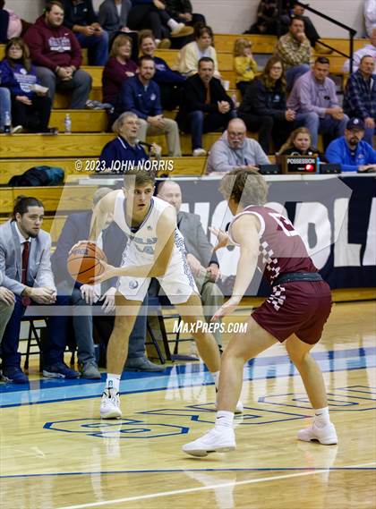 Thumbnail 2 in Garrett @ Woodlan photogallery.