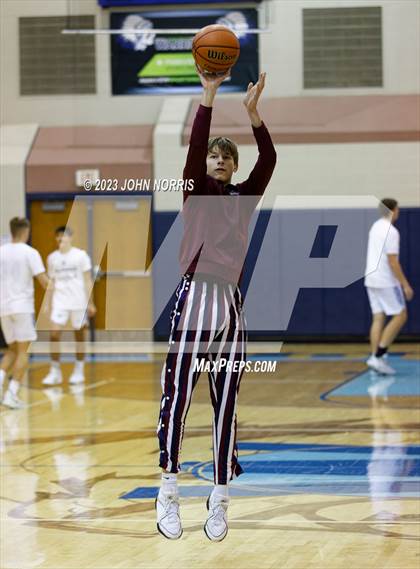 Thumbnail 1 in Garrett @ Woodlan photogallery.