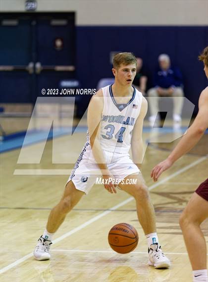 Thumbnail 2 in Garrett @ Woodlan photogallery.