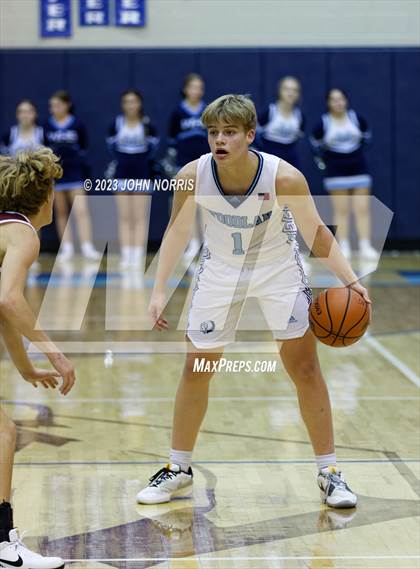 Thumbnail 1 in Garrett @ Woodlan photogallery.