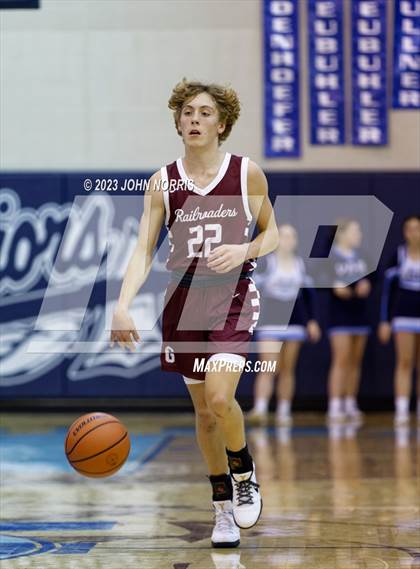 Thumbnail 3 in Garrett @ Woodlan photogallery.