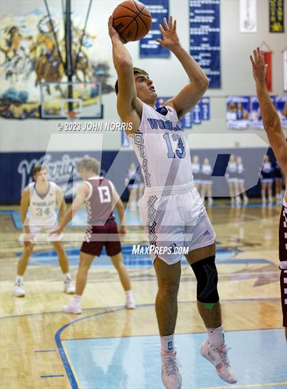 Thumbnail 3 in Garrett @ Woodlan photogallery.