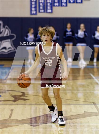 Thumbnail 2 in Garrett @ Woodlan photogallery.