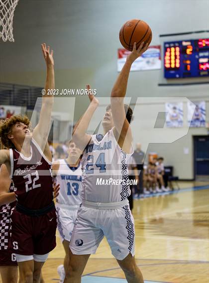 Thumbnail 1 in Garrett @ Woodlan photogallery.
