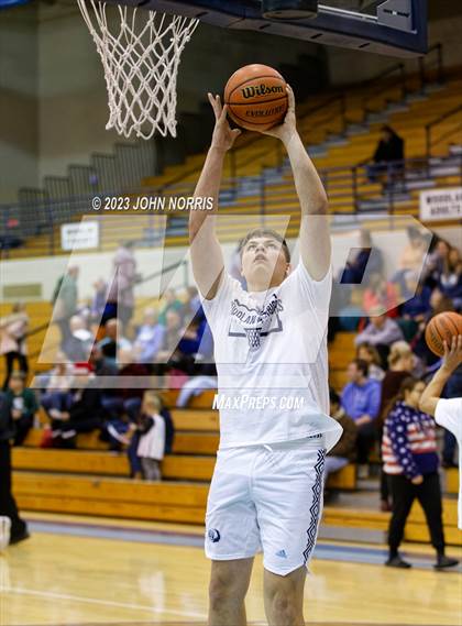 Thumbnail 2 in Garrett @ Woodlan photogallery.