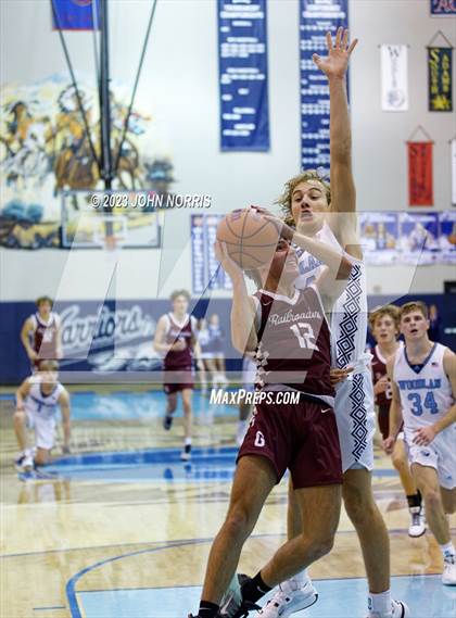 Thumbnail 3 in Garrett @ Woodlan photogallery.