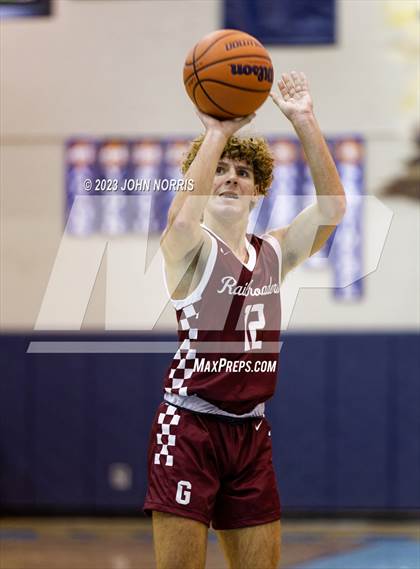 Thumbnail 1 in Garrett @ Woodlan photogallery.
