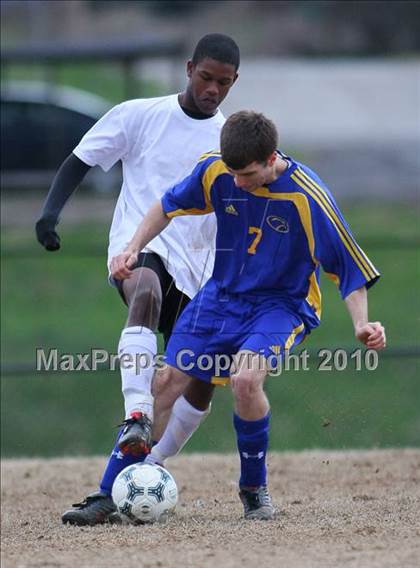 Thumbnail 3 in Austin-East vs Berean Christian School photogallery.