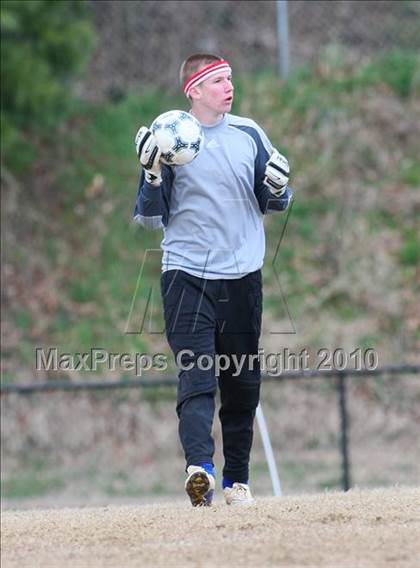 Thumbnail 2 in Austin-East vs Berean Christian School photogallery.