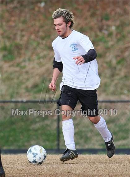 Thumbnail 3 in Austin-East vs Berean Christian School photogallery.