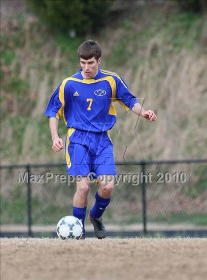 Thumbnail 3 in Austin-East vs Berean Christian School photogallery.