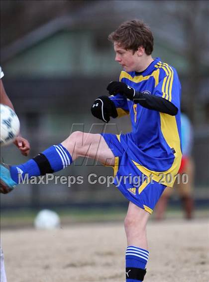 Thumbnail 2 in Austin-East vs Berean Christian School photogallery.
