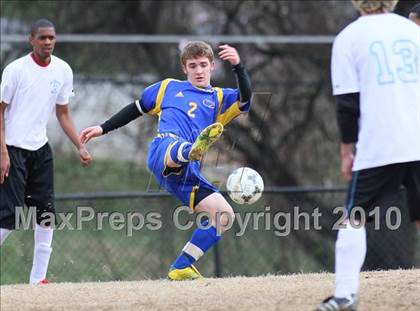 Thumbnail 2 in Austin-East vs Berean Christian School photogallery.