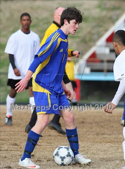 Thumbnail 3 in Austin-East vs Berean Christian School photogallery.